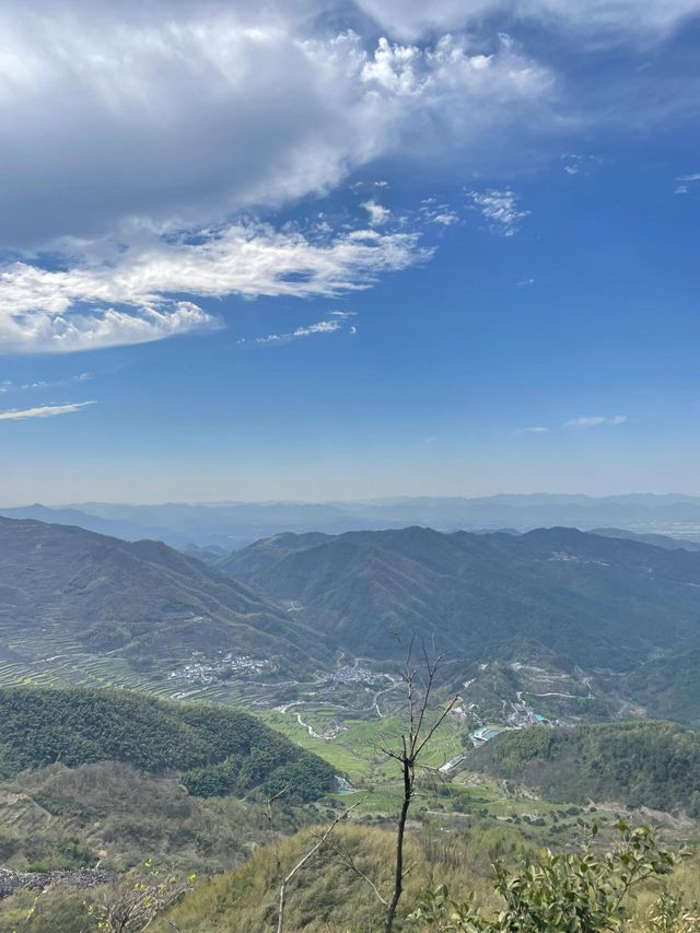 上海出發日徒步｜覆卮山·石浪·油菜梯田