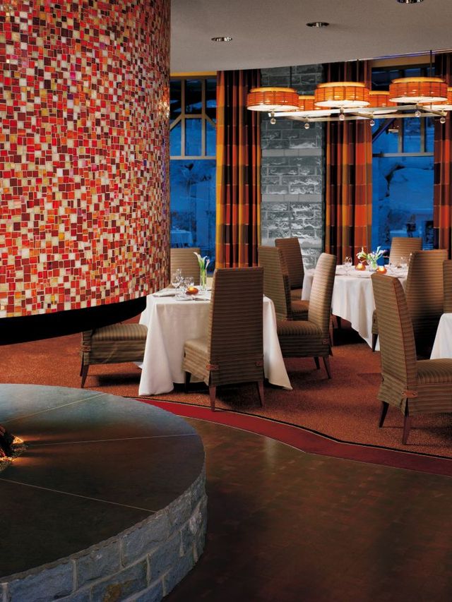 🌟 Whistler's Finest: Four Seasons Resort Review 🏔️