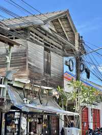 Thailand visa-free travel, found the ideal coffee house on the streets of a small town 🇹🇭☕️