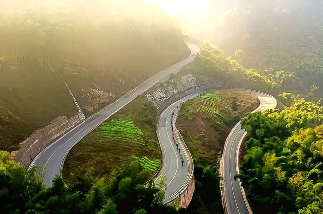 成都周邊超絕騎行 | 邛崍“獨庫公路”。