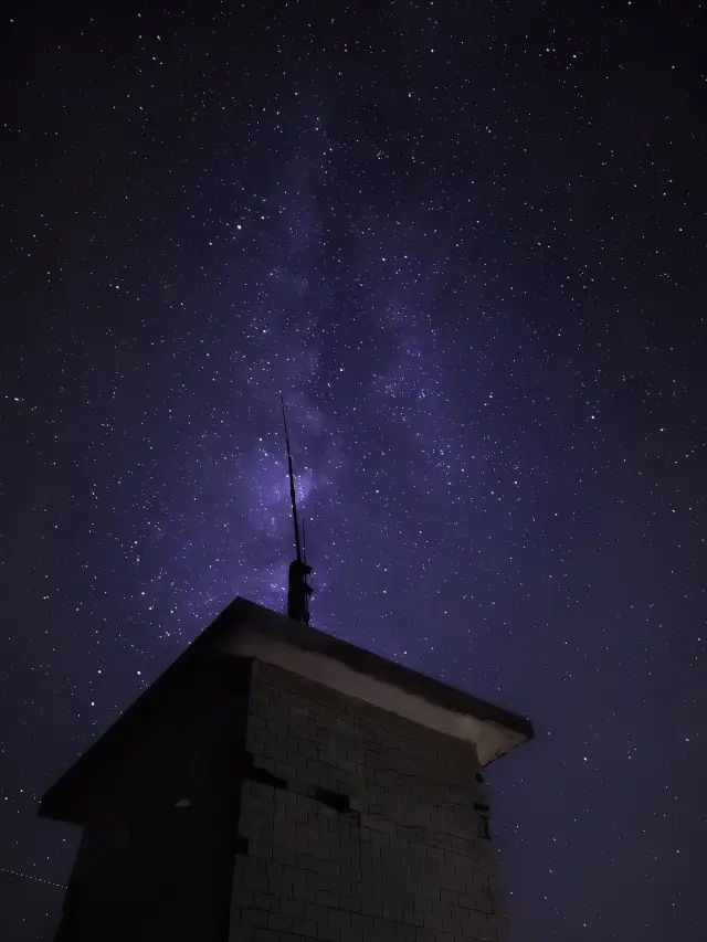 Changsha also has a hidden gem for chasing sunsets and stargazing.