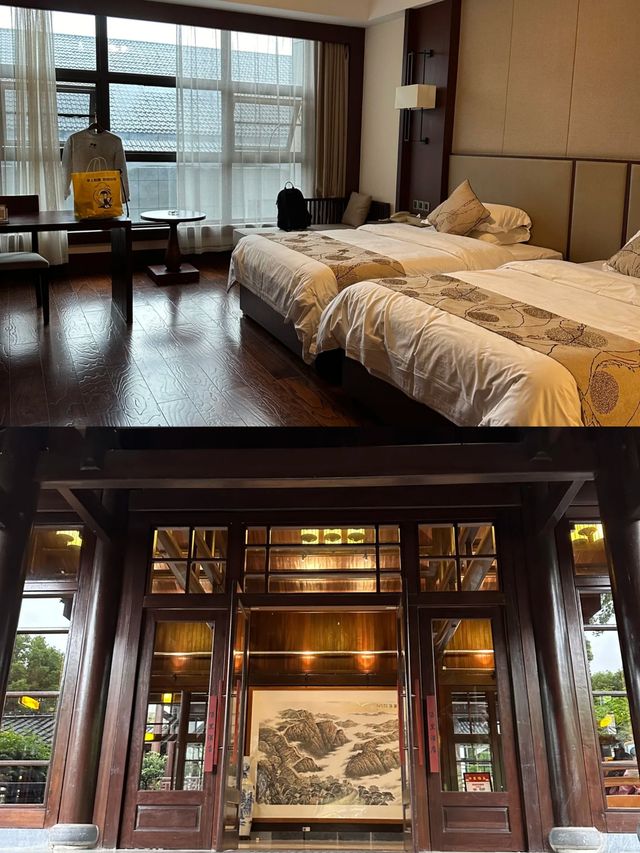 總得來一次同福客棧吧。