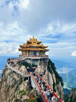 Day Trip | Lao Jun Mountain Climbing Guide: Easy and Unforgettable. 