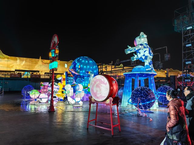 體驗：中國最美長江文化體驗地——長江不夜城