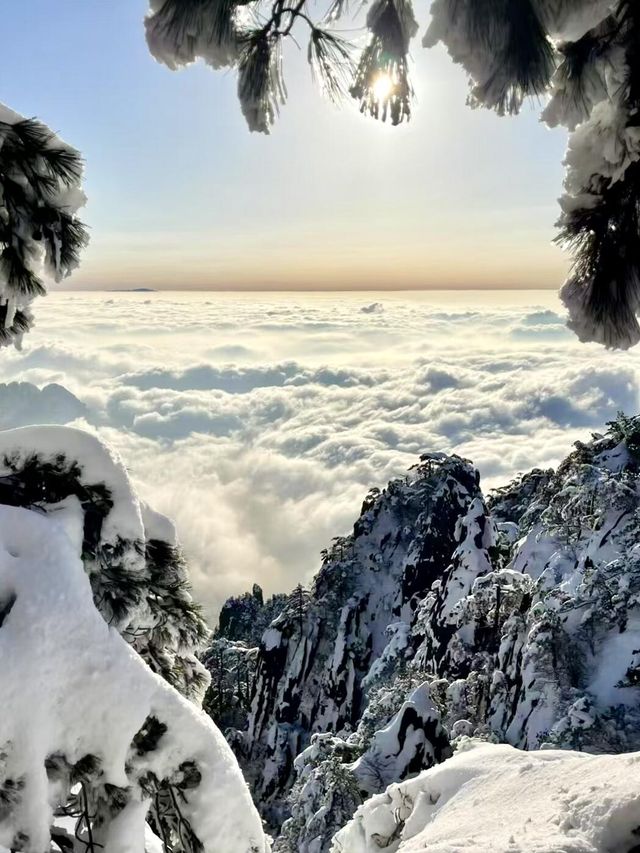 遠赴人間驚鴻宴,黃山雲海日出 遠赴人間驚鴻宴,黃山雲海日出