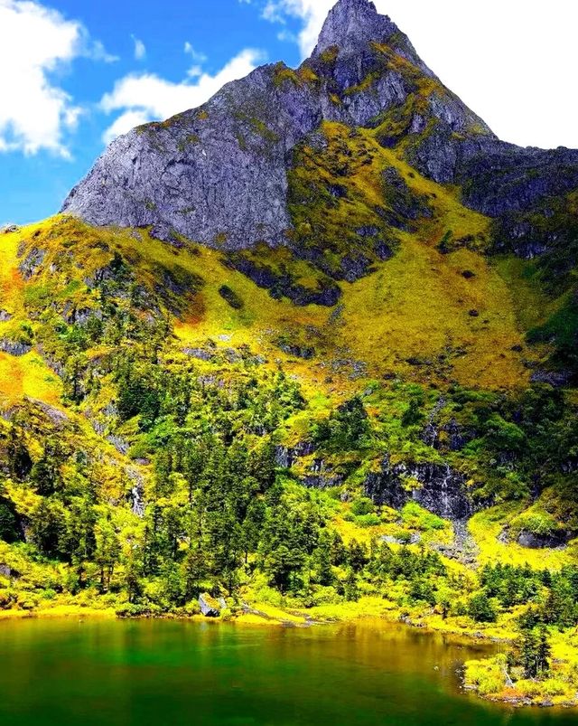 雲南·南極洛