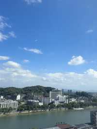 位於市中心，學生黨都住得起嘅平價酒店