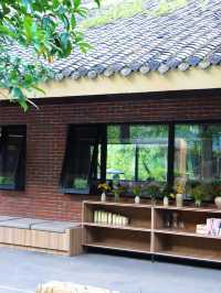秦嶺22°C夏天｜帶娃住進星空下的道班宿，美到喊！