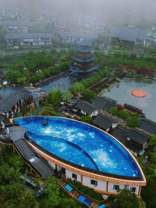 Going crazy from the 38°C heat? This hidden cool paradise in Jiangxi is where I could spend the entire summer!