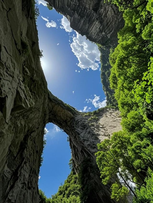 帶娃玩貴州不踩雷！25℃果凍海 + 6 天行程超完美