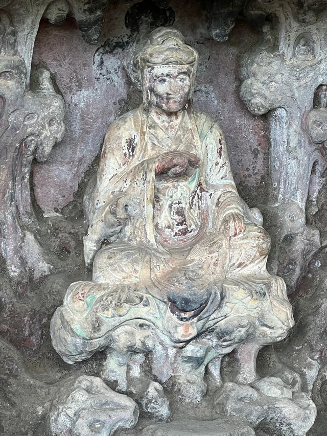 探秘石寶山石窟，感受文化宗教的超強力量！