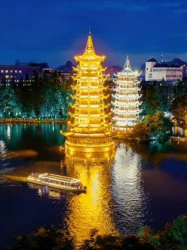 兩江四湖夜遊