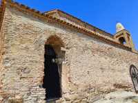 시간을 품은 석조 도시—우프리스치케의 숨겨진 역사 탐방