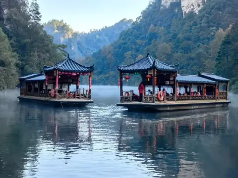 보봉호 가을 풍경 한정 로맨틱