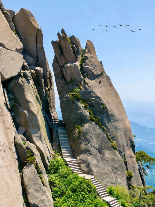 不想假期人擠人?直接衝安徽天柱山就對了! 不想假期人擠人?直接衝安徽天柱山就對了!