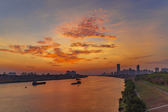 南寧拍照天花板｜藍天建築相思小鎮秒出大片