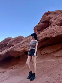 𝒱𝒶𝓁𝓁ℯ𝓎ℴ𝒻ℱ𝒾𝓇ℯ拉斯維加斯半日遊