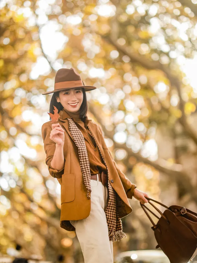 老錢風穿搭魔都秋日法式梧桐區citywalk 老錢風穿搭魔都秋日法式梧桐區citywalk