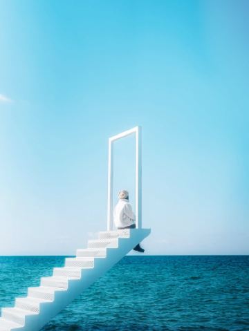 การถ่ายภาพท่องเที่ยวที่เกาะอาวาจิช่างน่าทึ่ง! ฉากหลังสีฟ้าสดชื่น บวกกับนางแบบที่ให้ความร่วมมือเป็นอย่างดี