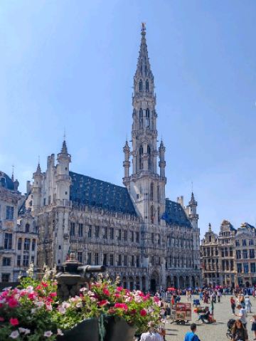 브뤼셀 여행: 초콜릿과 코믹스 향기 가득한 도시