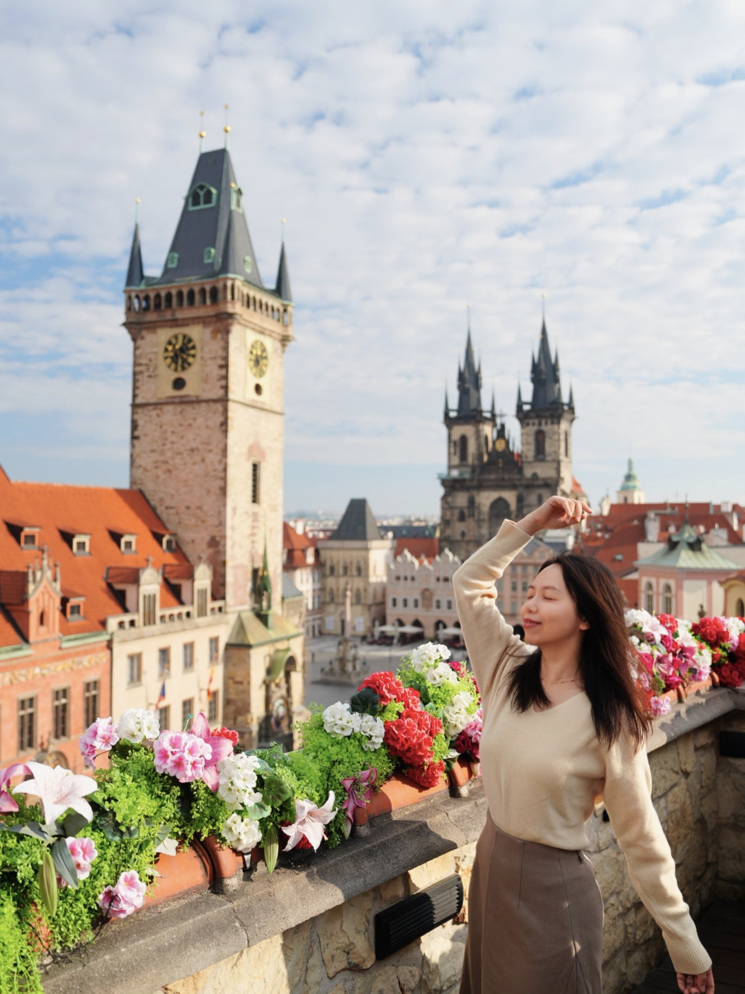 Golden Morning in the City of a Hundred Spires! Strolling through Prague’s Old Town Square and its Famous Rooftop View.