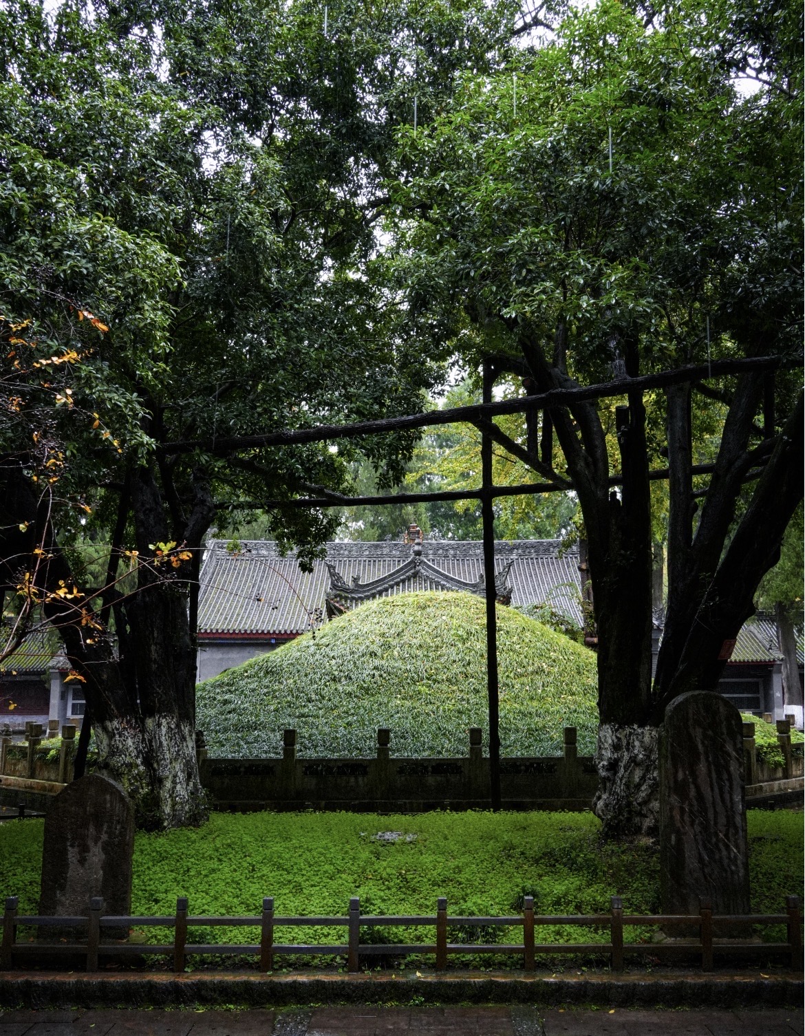 Wuhou Tomb | A millennium of reverence at the foot of Dingjun Mountain