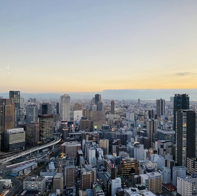 能夠看到梅田周圍絕色美景的地標！梅田空中庭園！