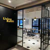美式街頭風與現代工業風的結合！雀客旅館台北松江店！