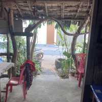 ラオスの伝統的な老舗レストラン　Souphailin Restaurant