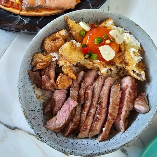 ดิอมฤต ร้านอาหารสุดเก๋ในอุทัยธานี