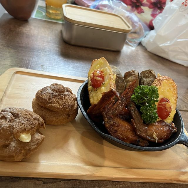 拉波波村夏日遊