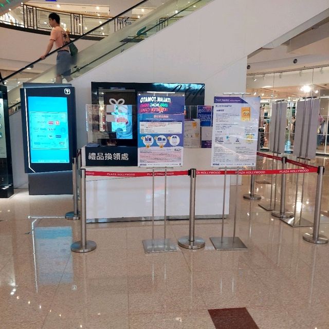 荷里活廣場