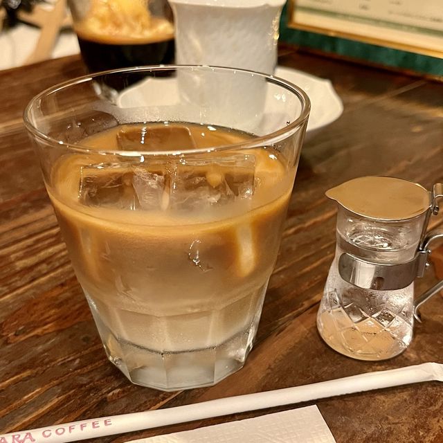 【神戸・三宮】ハンドドリップ珈琲が味わえる「珈琲もえぎ」