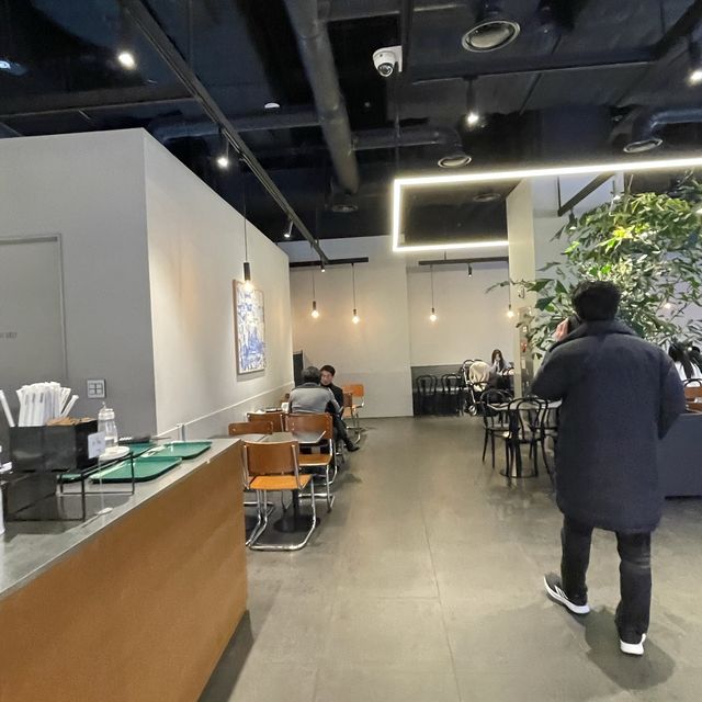 동화같은 케잌과 다채로운 빵들의 하모니, 마호가니 스타필드시티 부천점