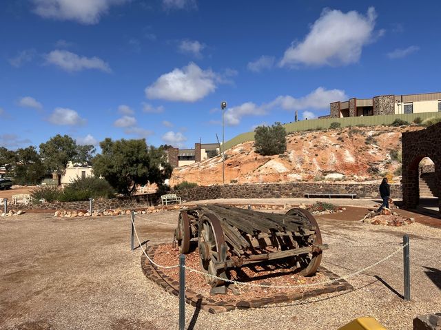 澳洲｜南澳州｜Coober Pedy出產寶石的地方