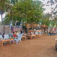 ชมพระอาทิตย์ตกที่หาดลับพัทยา