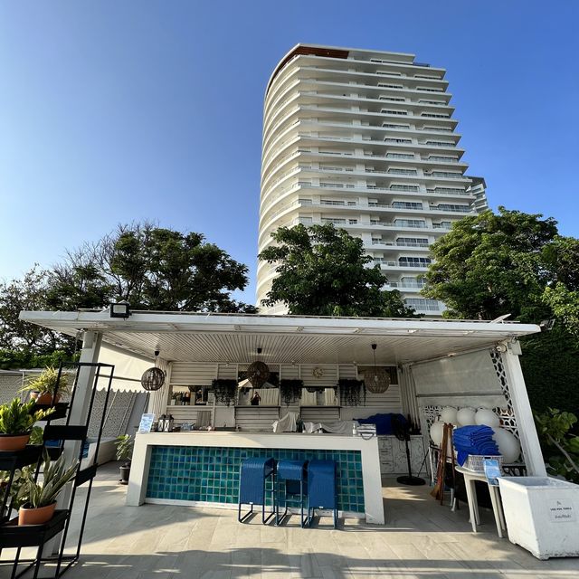 The Rock Huahin Hotel 🏢🏝️