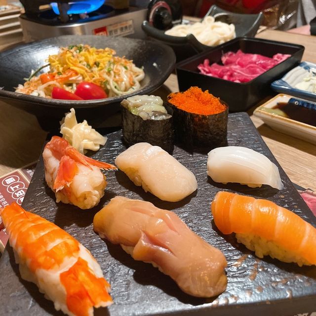 天水圍特色居酒屋🏮高質壽司盛盒！