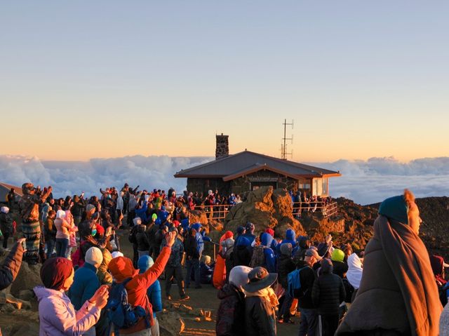 【ハワイ・マウイ島】ハレアカラ山でサンライズ鑑賞🌅