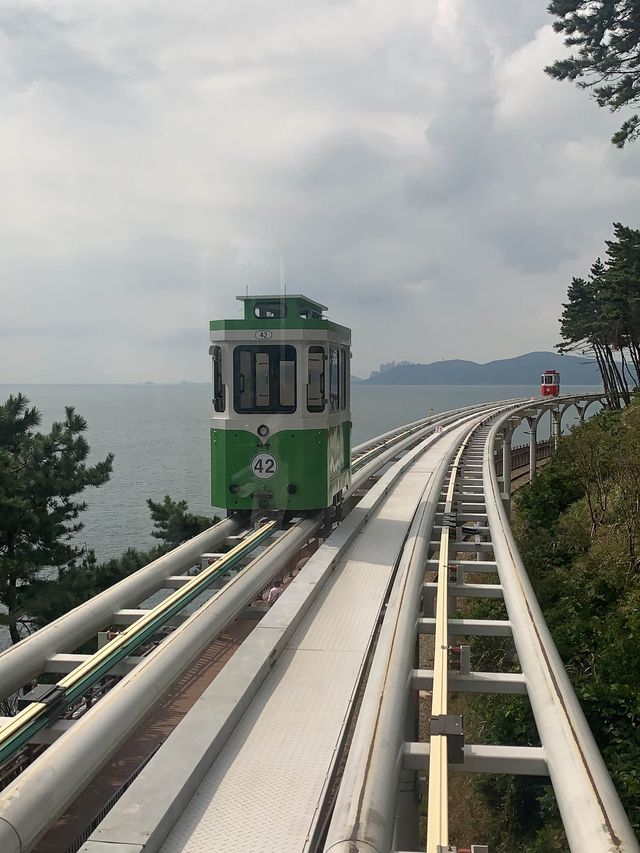 인스타감성사진 건집시다 ! 해운대 스카이캡슐, 해변열차