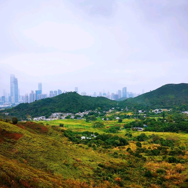 沿著邊境線行山