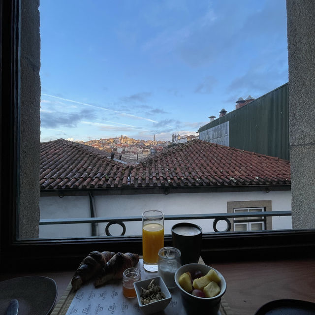 The House of Sandeman - Hostel & Suites