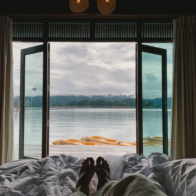 แพ 500 ไร่ Floating Resort