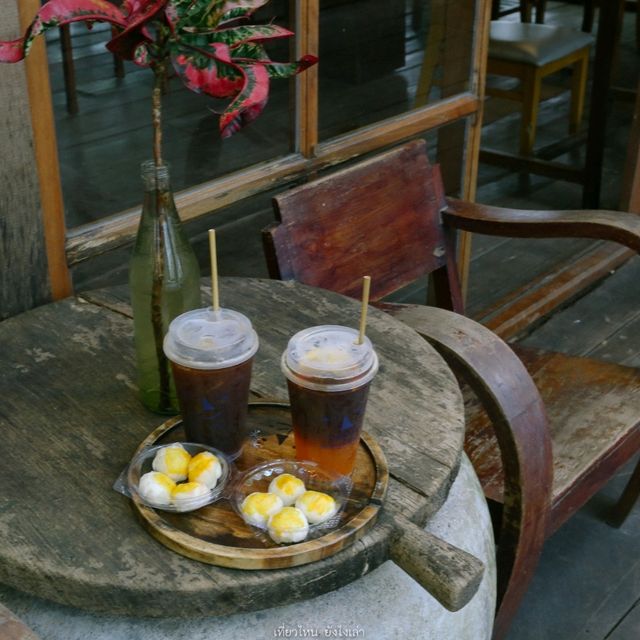 จิบกาแฟ นอนเปลในสวนป่า Skipper Garden สาขา 1