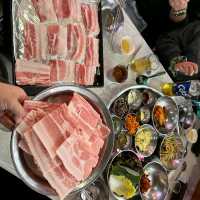 明星多去🎩人氣烤肉店，來韓要去