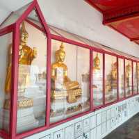 วัดปทุมคงคาราชวรวิหาร สัมพันธวงศ์