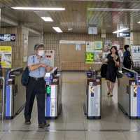 阪急電車で、阪急梅田から阪急池田の カップヌードルミュージアムに初めて行ってみた。
