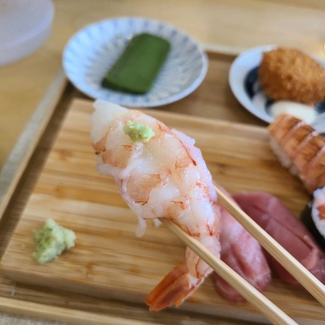 제주 연동 맛집)오키니 - 두툼한 사이즈의 초밥이 일품인 곳. 제주시내 가성비 초밥집