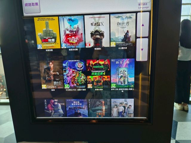 高雄夢時代-偽出國電影院|秀泰影城|（全新裝潢）