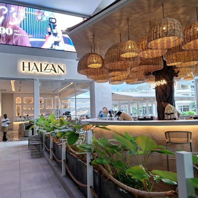 📍 Halzan by Wheeler's @ Gurney
